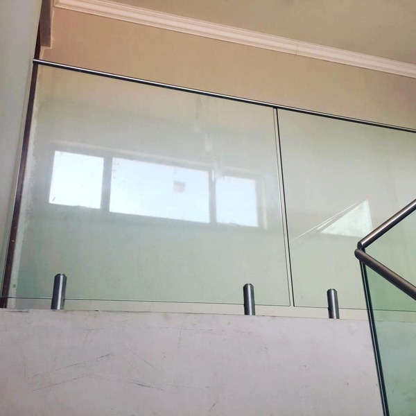 Glass ballustrades for safety